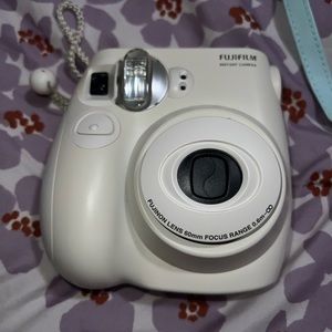 Fujifilm instant mini camera